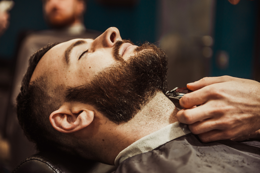 How to Pull Off the Ultimate Beard Fade? - [Step-by-Step Guide]